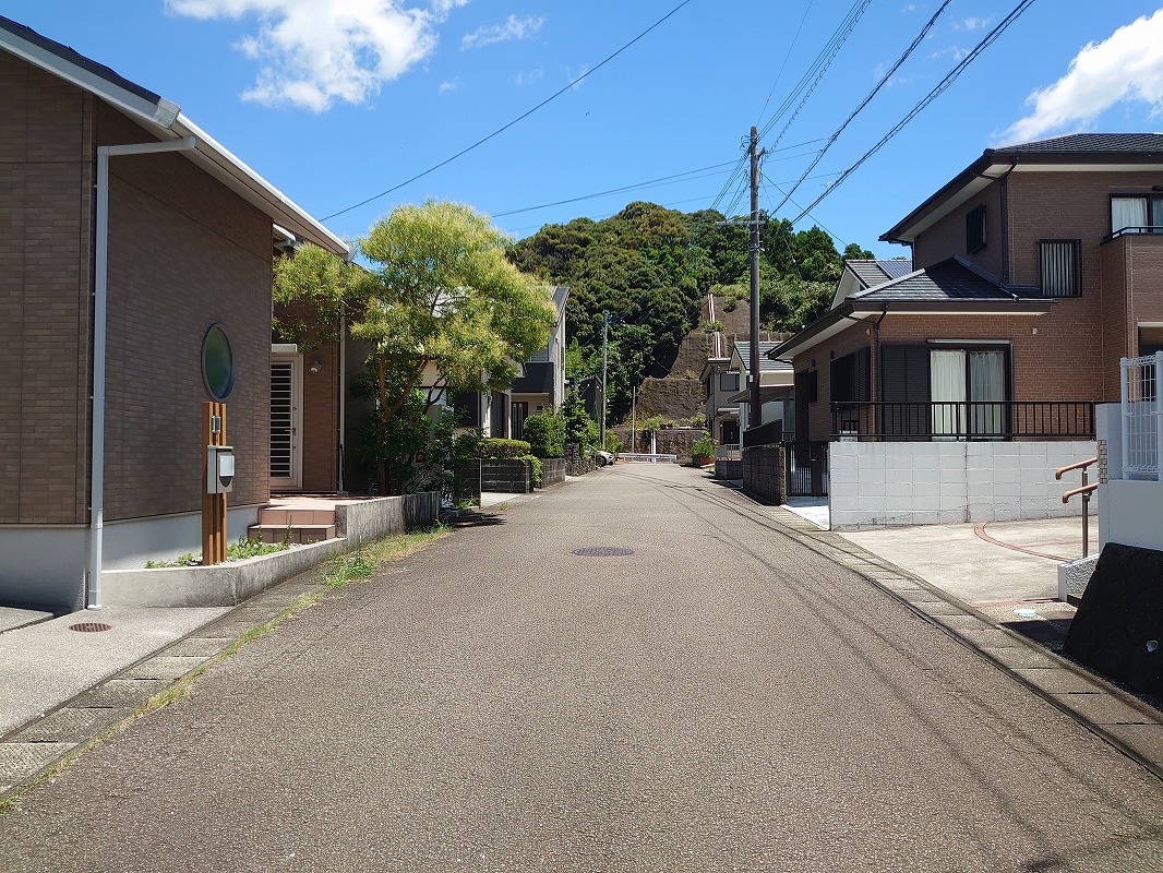 日南市乙姫町　中古住宅